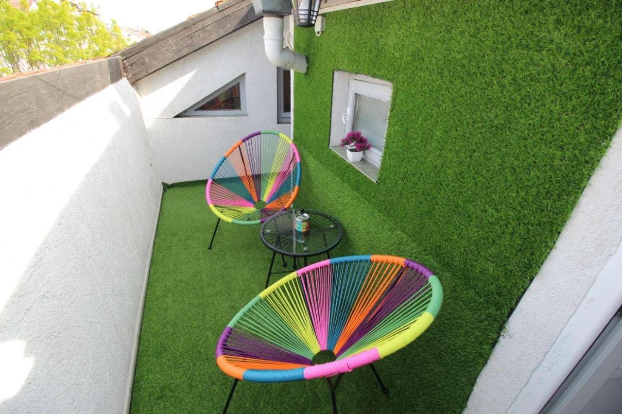 Apartment Happy Holiday Lazur Бургас Экстерьер фото
