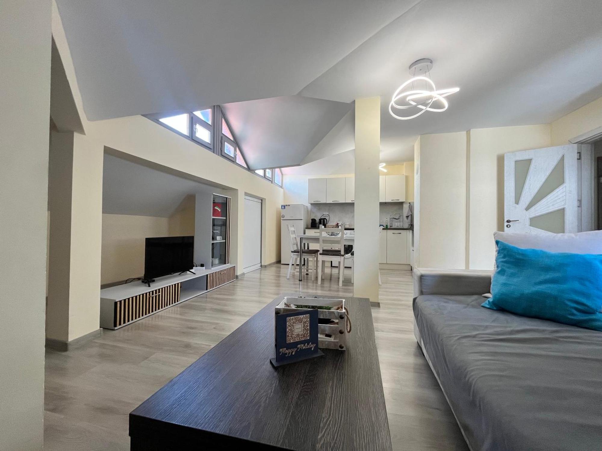 Apartment Happy Holiday Lazur Бургас Экстерьер фото